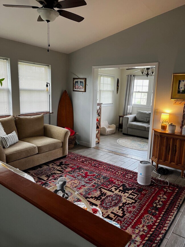 Building Photo - 6549 Madison St