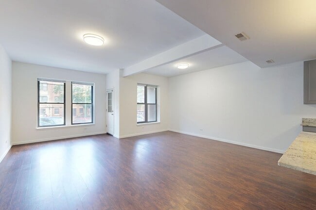 Floorplan - 5524-5526 S. Everett Avenue