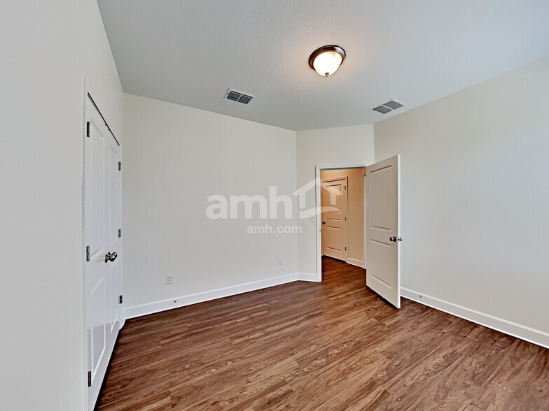 Building Photo - 2806 Wilder Meadows Ln