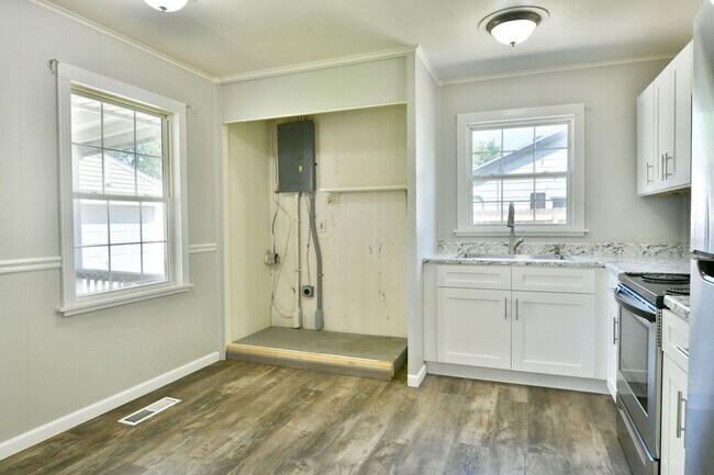 Building Photo - Rental in Champion Twp!