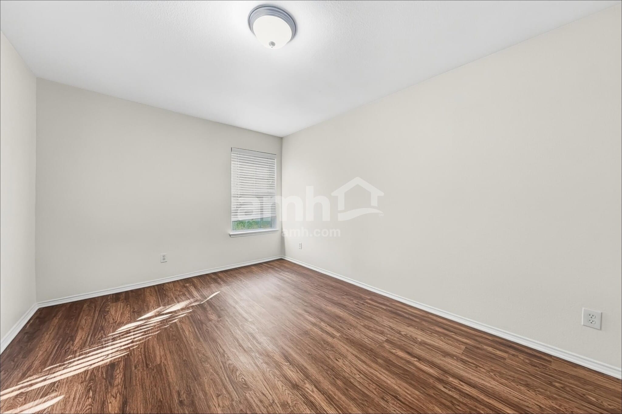 Building Photo - 5512 Parkview Hills Ln
