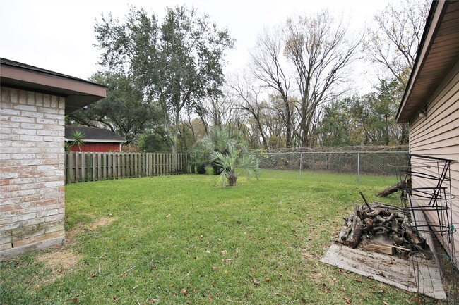 Building Photo - 11918 Kirkway Dr