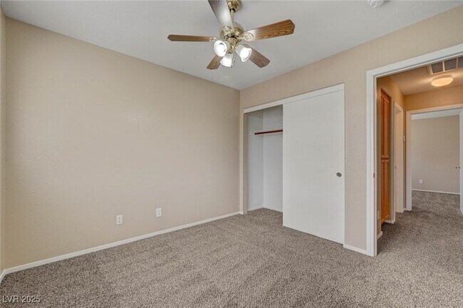 Building Photo - 893 Dancing Vines Ave