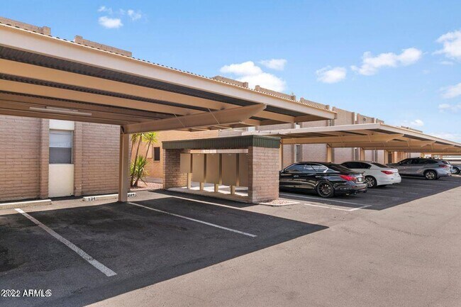 Building Photo - 3737 E Turney Ave