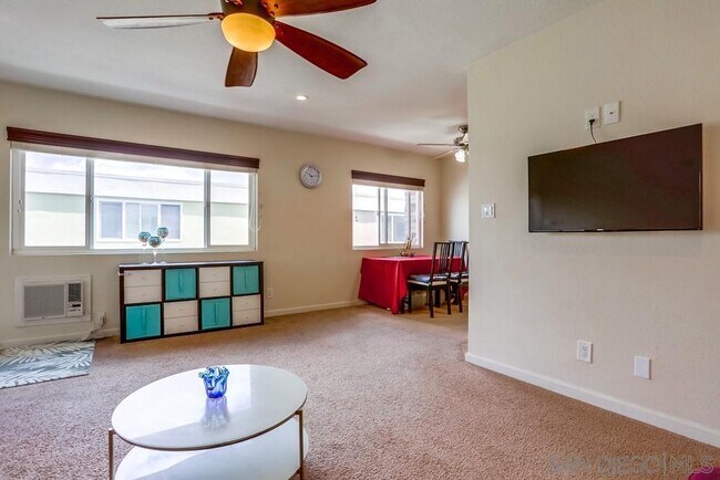 Building Photo - 6602 Beadnell Way