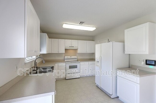 Building Photo - 1354 Pinyon Pine Dr