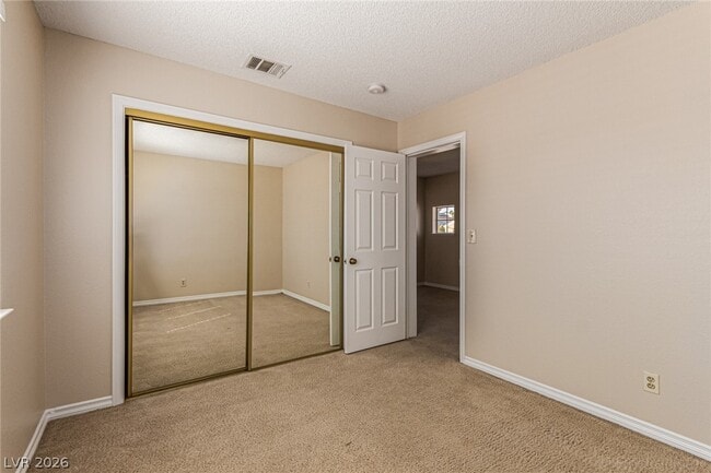 Building Photo - 3308 Royal Glen Ct