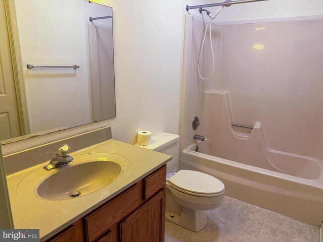 Building Photo - 4732 Weatherhill Dr