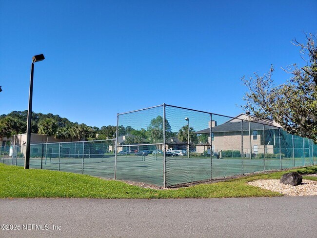 Building Photo - 10200 Belle Rive Blvd