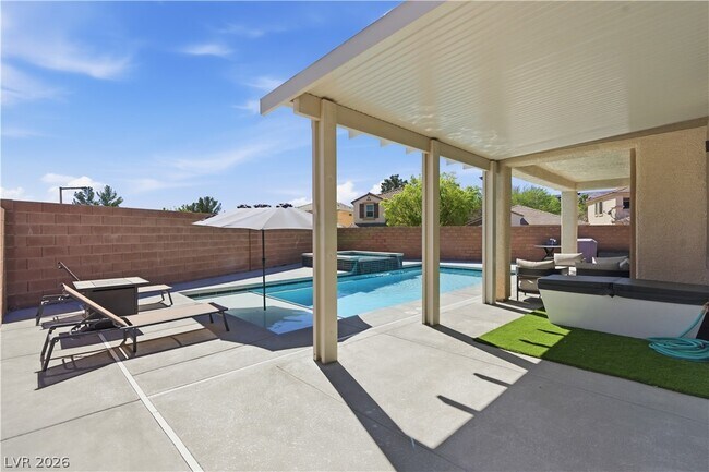 Building Photo - 11063 Pegasus Dr