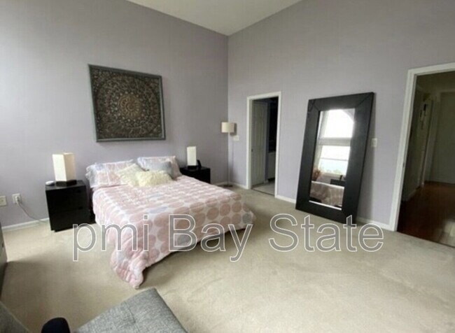 Building Photo - 10 Merganser Way