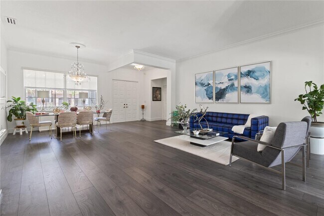 Building Photo - 1046 SW 159th Way