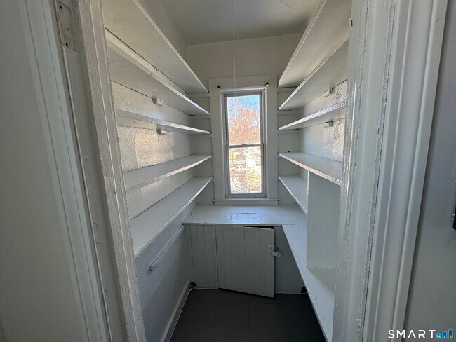 Building Photo - 46-48-48 Pliny St