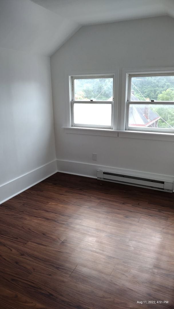 Building Photo - Cozy Home - Mt. Washington