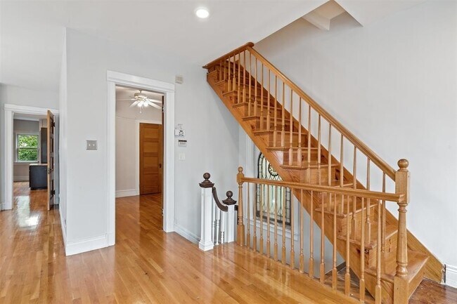 Building Photo - 240 Harrison Ave