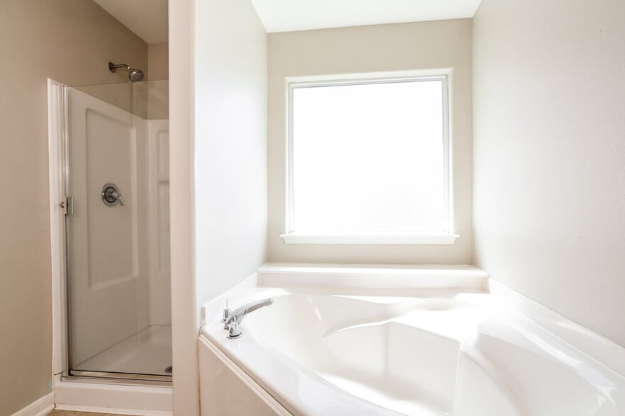 Building Photo - 4719 San Antonio River Dr