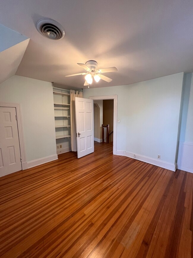 Building Photo - 3213 Condie St