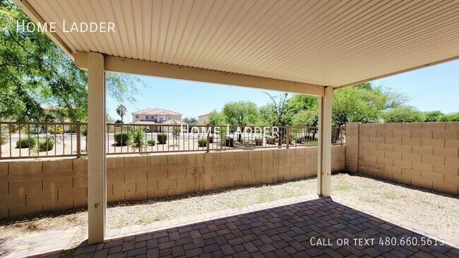 Building Photo - 8151 W Carol Ave
