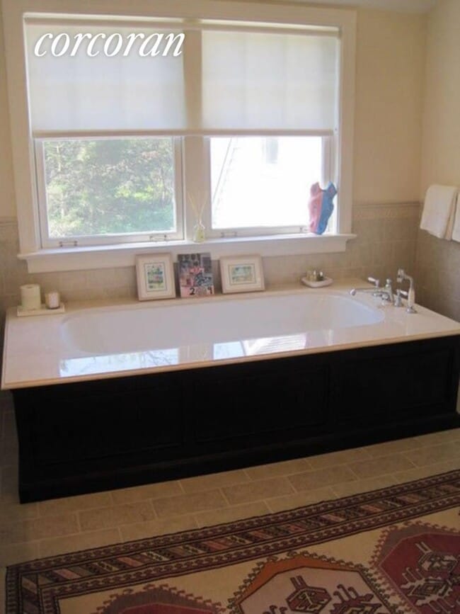 Building Photo - 97 Upper 7 Ponds Rd