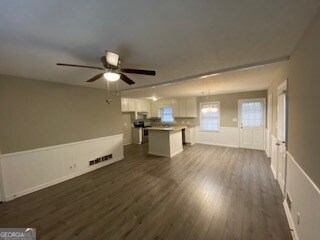 Building Photo - 54 Linwood Ave