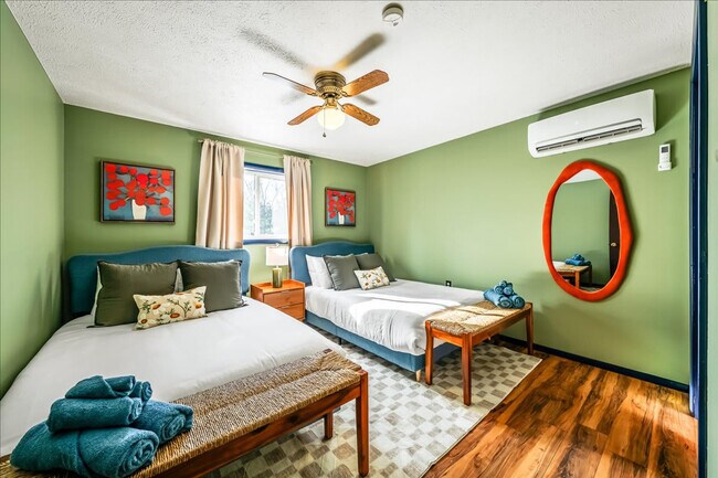 Building Photo - 157 Seminole Trail