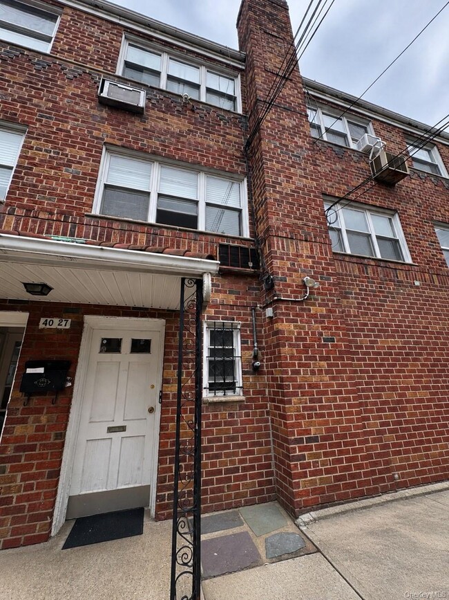 Building Photo - 40-27 74th St.