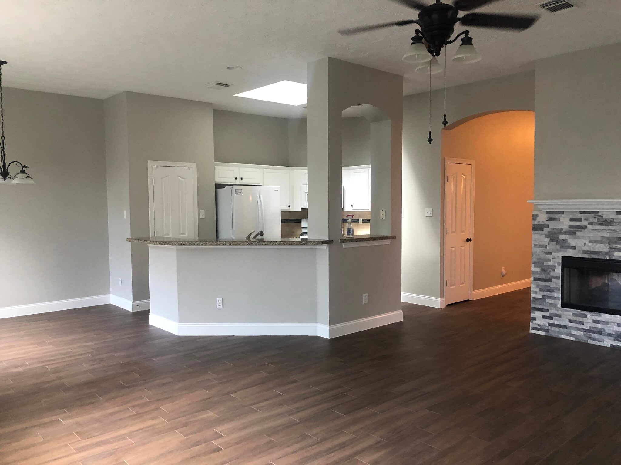 Building Photo - 19306 Pinewood Bluff Ln