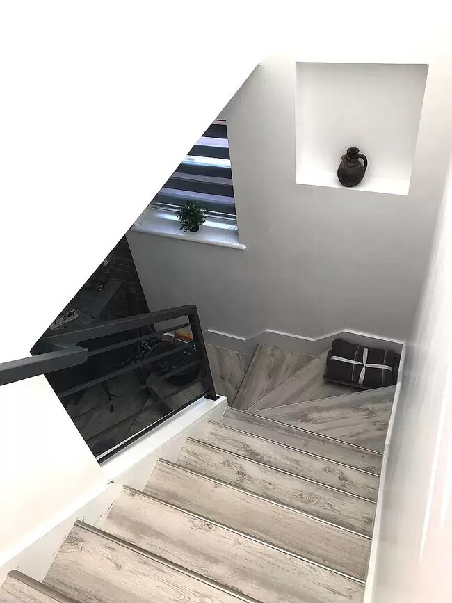 Building Photo - 4529 Arco Ave