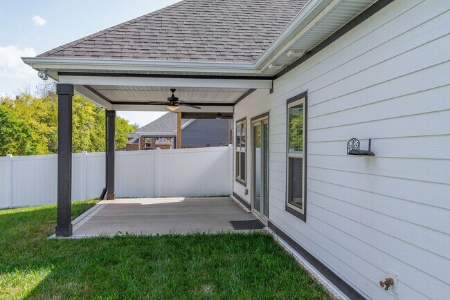 Building Photo - 207 Jesse Dr