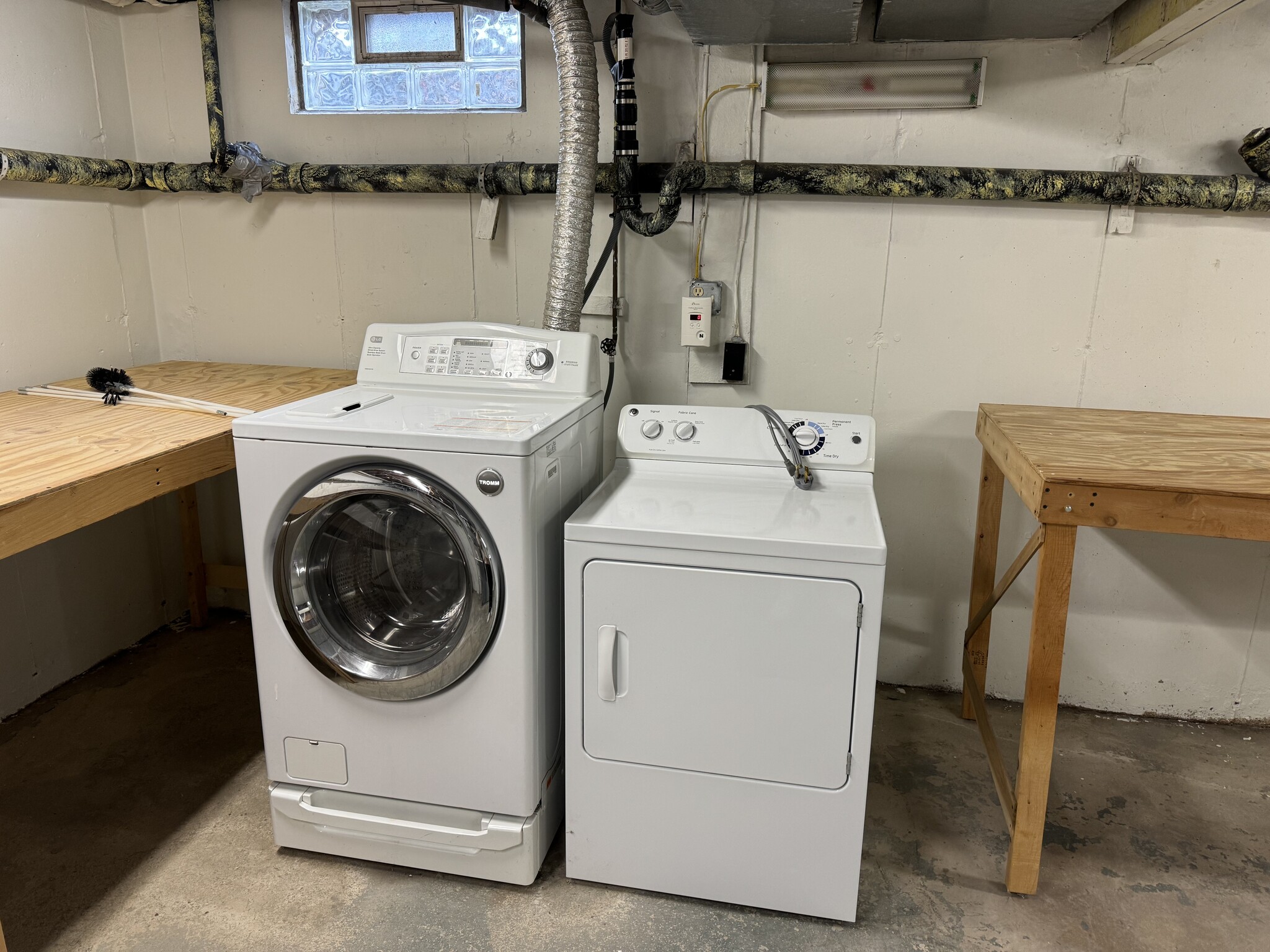 Washer / Dryer Provided - 13A Harding Avenue