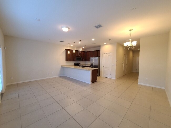 Building Photo - 3br 2.5ba at OVIEDO ON THE PARK. Tile floo...