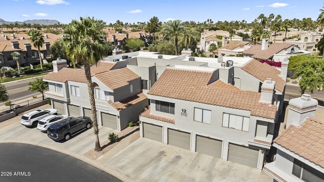Building Photo - 10055 E Mountainview Lake Dr