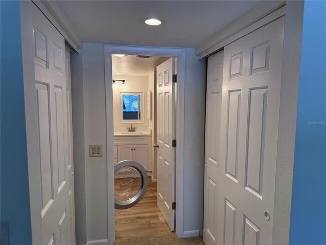 Building Photo - 5691 Ashton Lake Dr