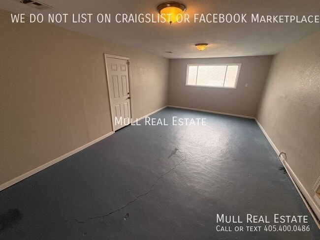 Building Photo - 1041 N Tabor Dr