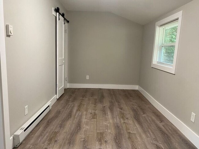 Building Photo - Cute 1BR / 1 BA Cottage in East Nashville