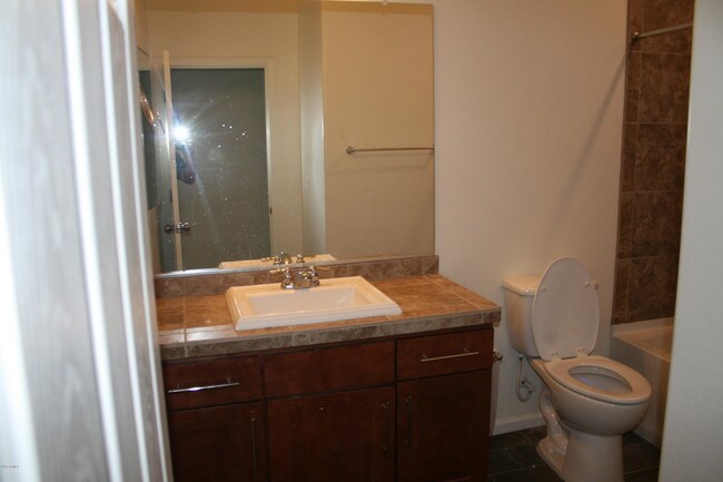 Building Photo - 10765 W Bronco Trail