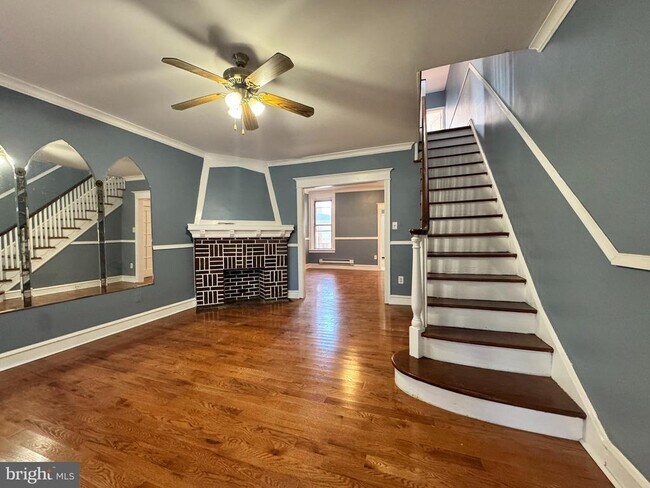 Building Photo - 842 Foulkrod St