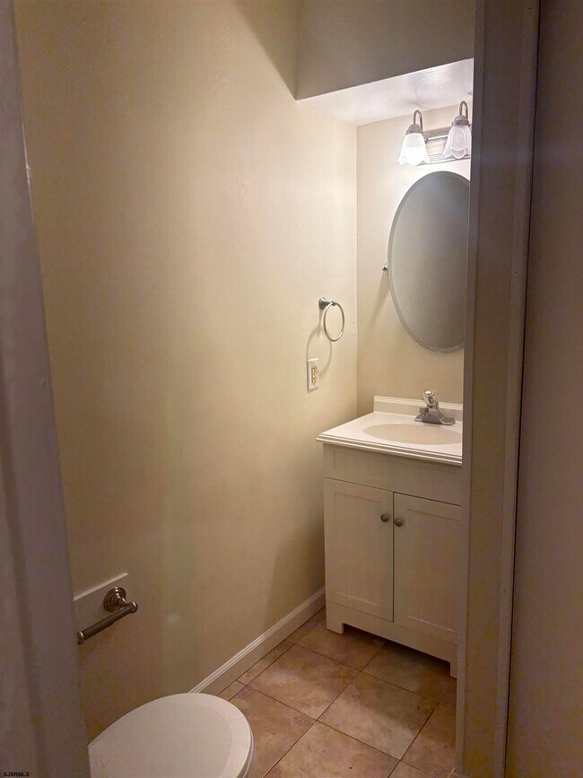 Building Photo - 2705 Goldenrod Ct