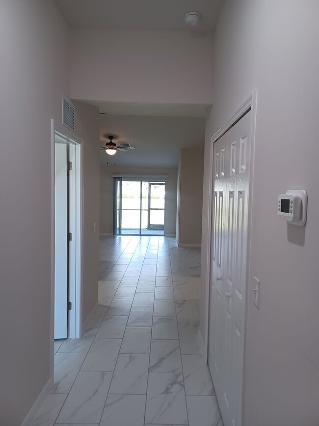 Building Photo - BREAND NEW CONSTRUCTION 3 BR / 2 BA WITH S...