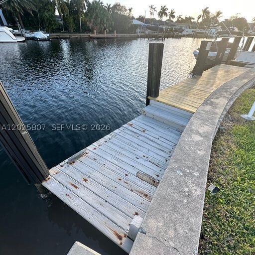 Building Photo - 440 Paradise Isle Blvd