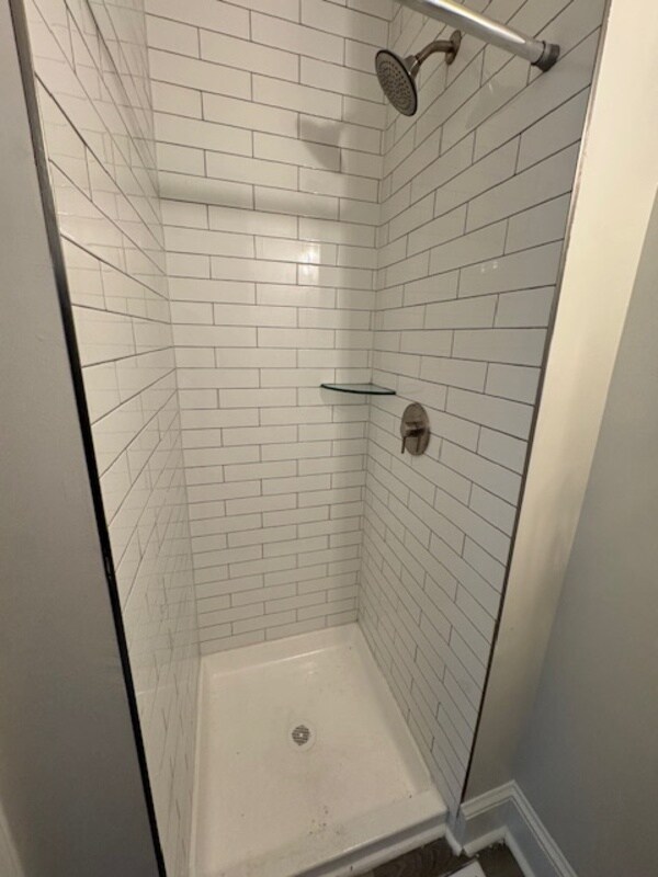 Building Photo - 821 N Collington Ave