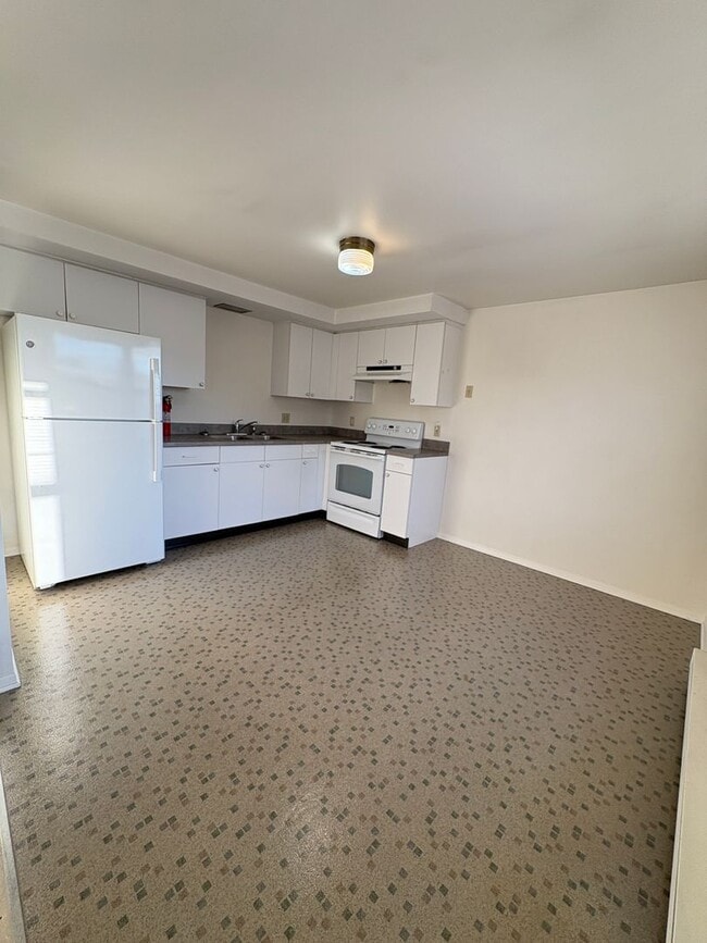 Building Photo - 111 Lenox Ave