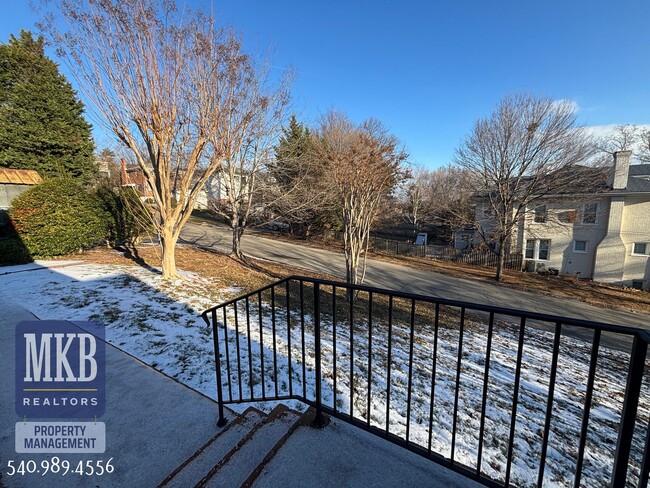 Building Photo - Lovely Ranch in South Roanoke