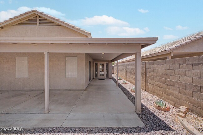 Building Photo - 6602 W Desert Hollow Dr