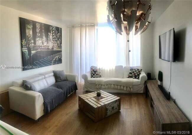 Building Photo - 3661 SW 9th Terrace