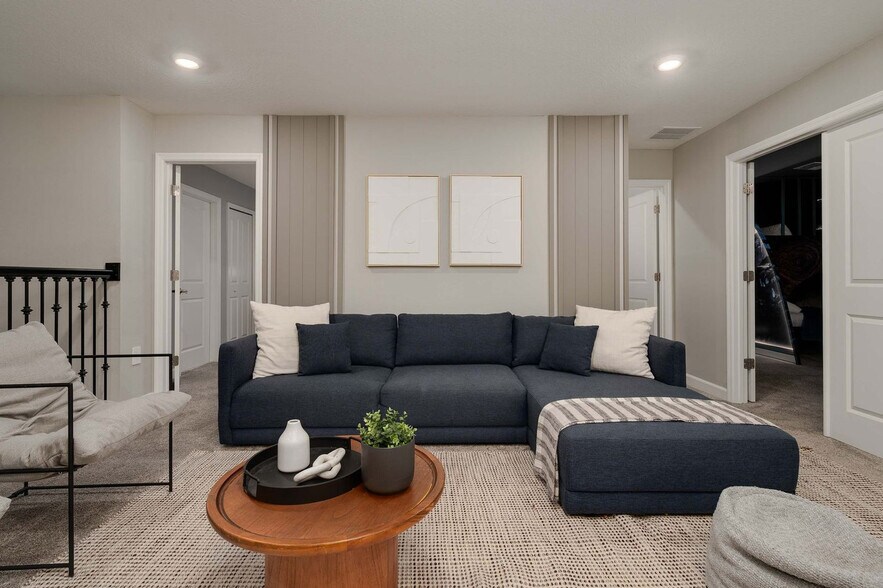 Building Photo - 9052 Sommerset Hills Dr