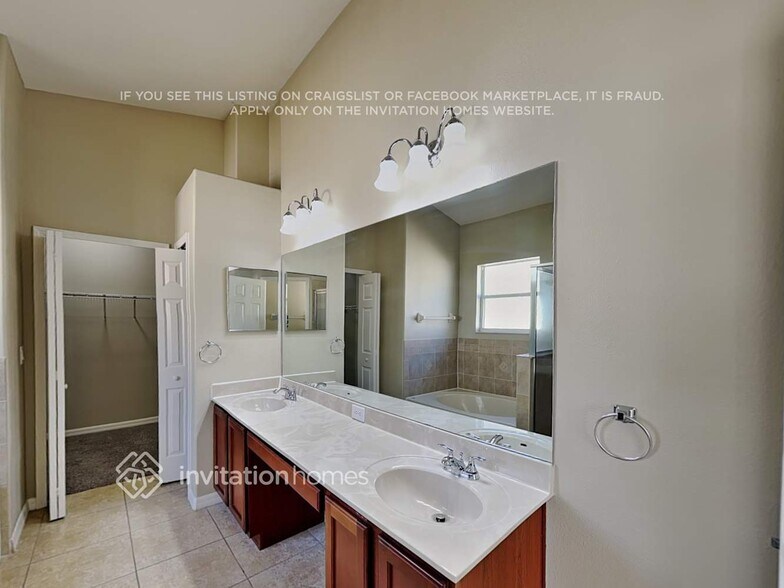 Building Photo - 11329 Callaway Pond Dr