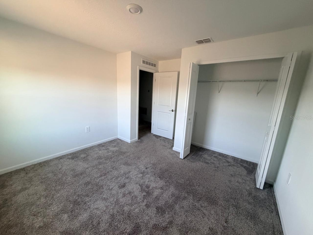 Building Photo - 1661 Cross Prairie Pkwy