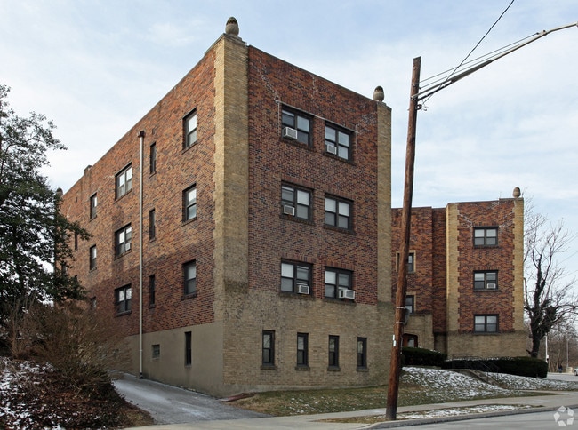 Primary Photo - 2499 Madison Rd