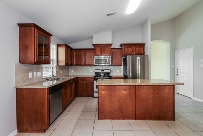 Building Photo - 19626 Little Pine Ln